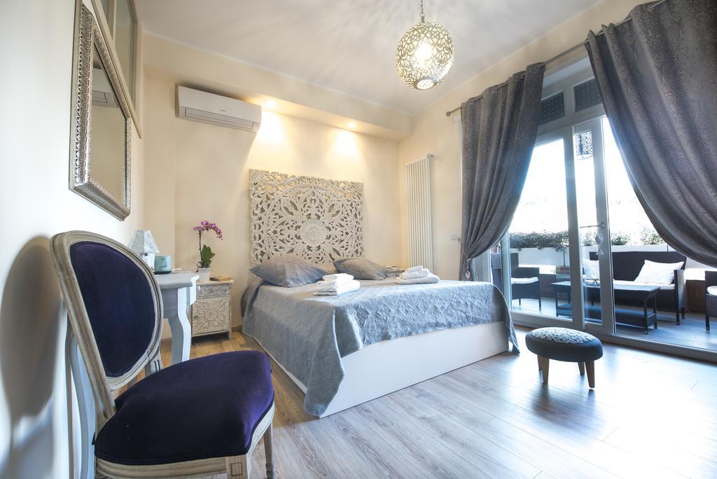 Romantic House ภายนอก รูปภาพ