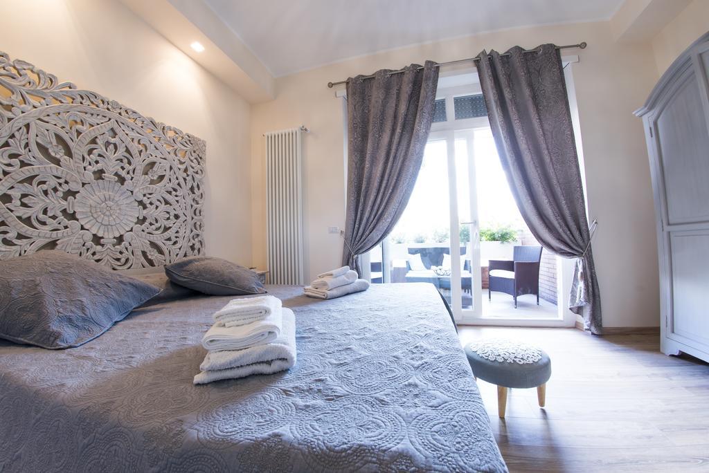 Romantic House ภายนอก รูปภาพ