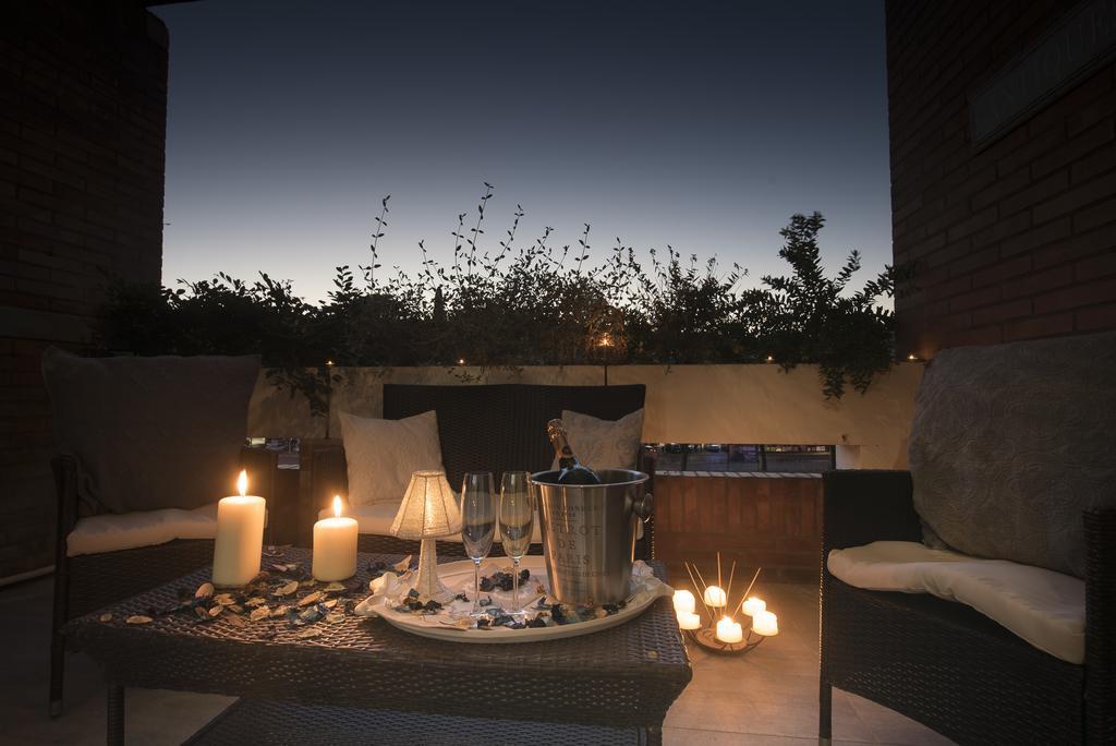 Romantic House ภายนอก รูปภาพ
